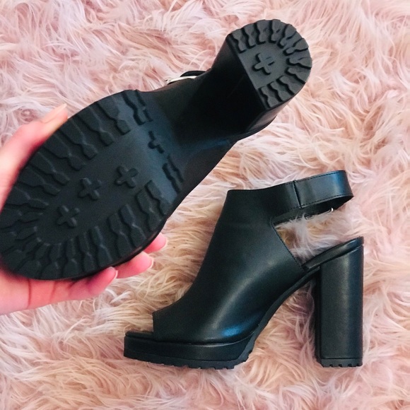 H&M Divided Open Toe Leather Booties - Picture 5 of 5